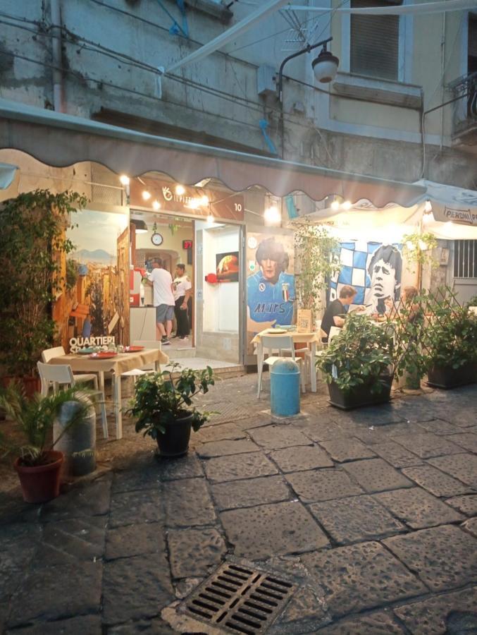 A Finesta E Titina Naples